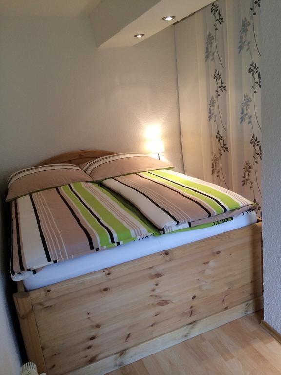 3 Seiten Ferienwohnung Jena Camera foto