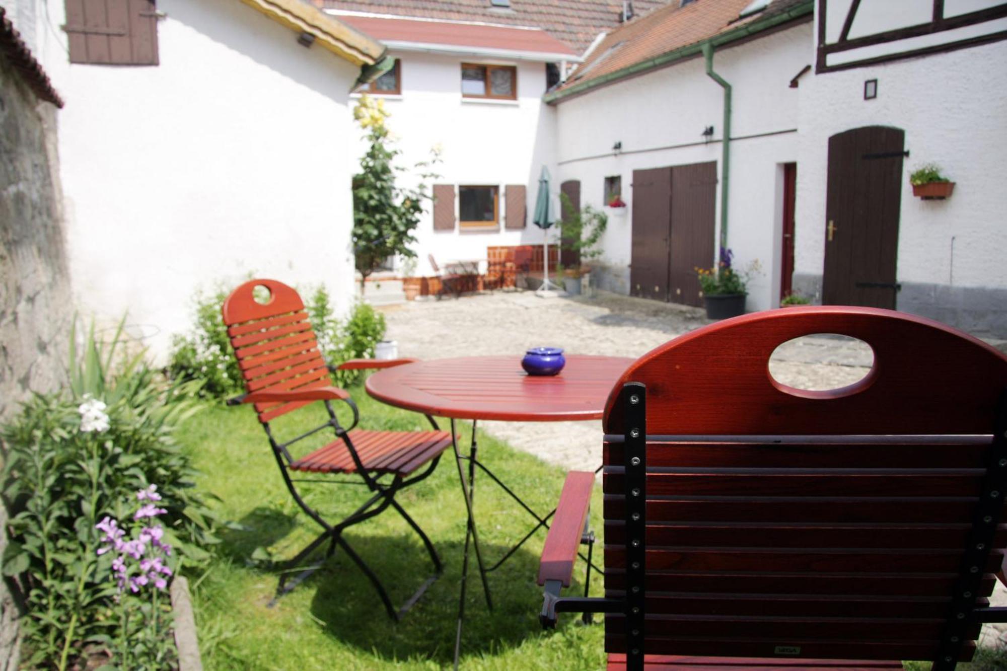 3 Seiten Ferienwohnung Jena Esterno foto